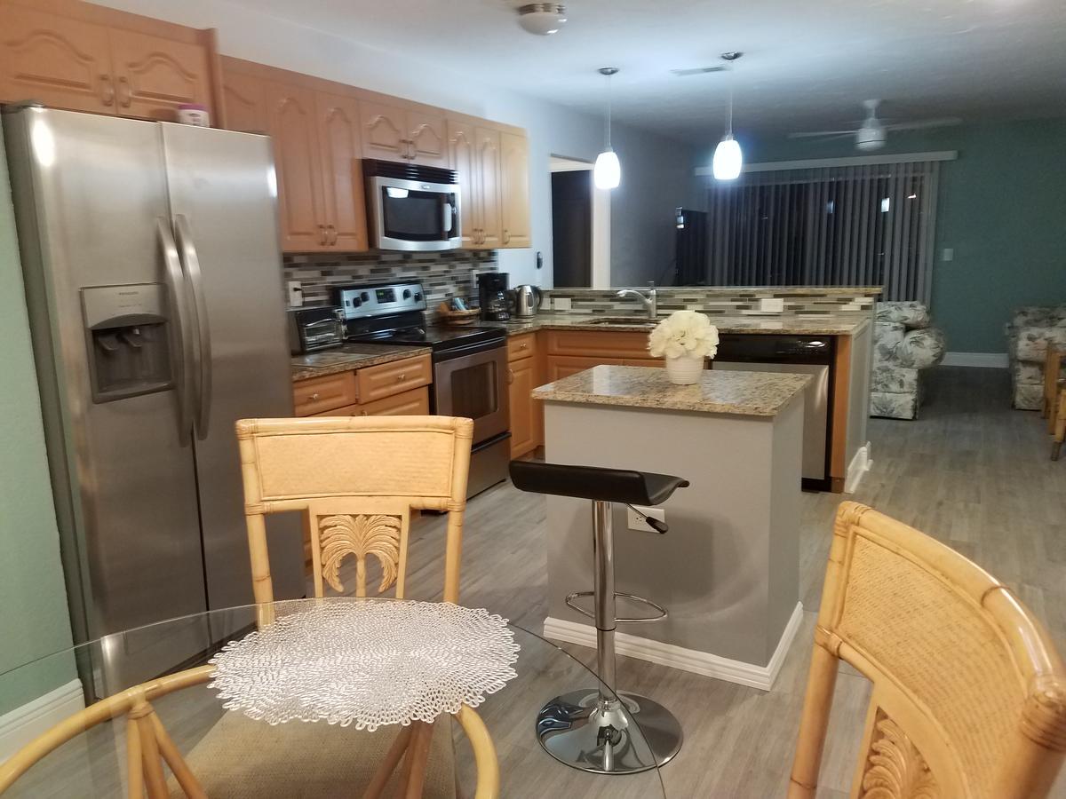 2Br/1Ba Vacation Rental - Sienna Park Sarasota megye Kültér fotó
